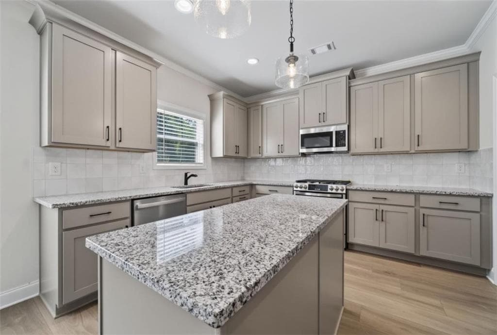 4 bedroom, 4 bathroom, 2,470 sq ft single family residence for sale at 907 Bessie Court, Loganville, GA 30052 — photo 9