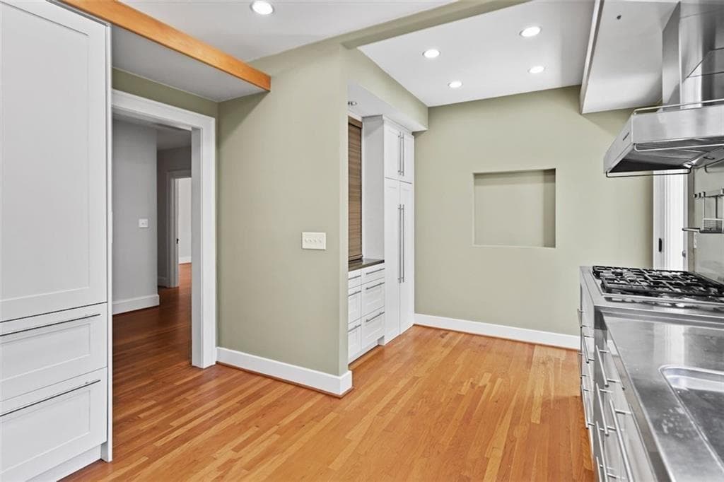 5 bedroom, 3 bathroom, 3,295 sq ft single family residence for rent at 60 26th Street, Atlanta, GA 30309 for $6,850 a month — photo 9