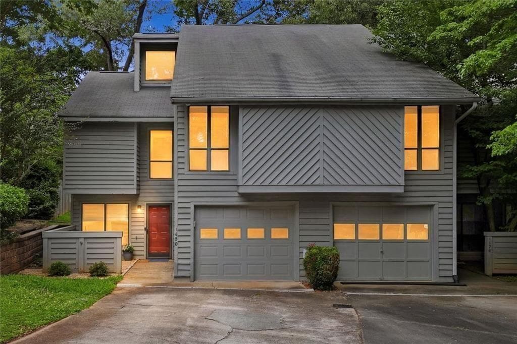 2 bedroom, 2 bathroom, 1,352 sq ft townhouse for rent at 1098 Creatwood Place, Smyrna, GA 30080 for $2,750 a month — photo 2