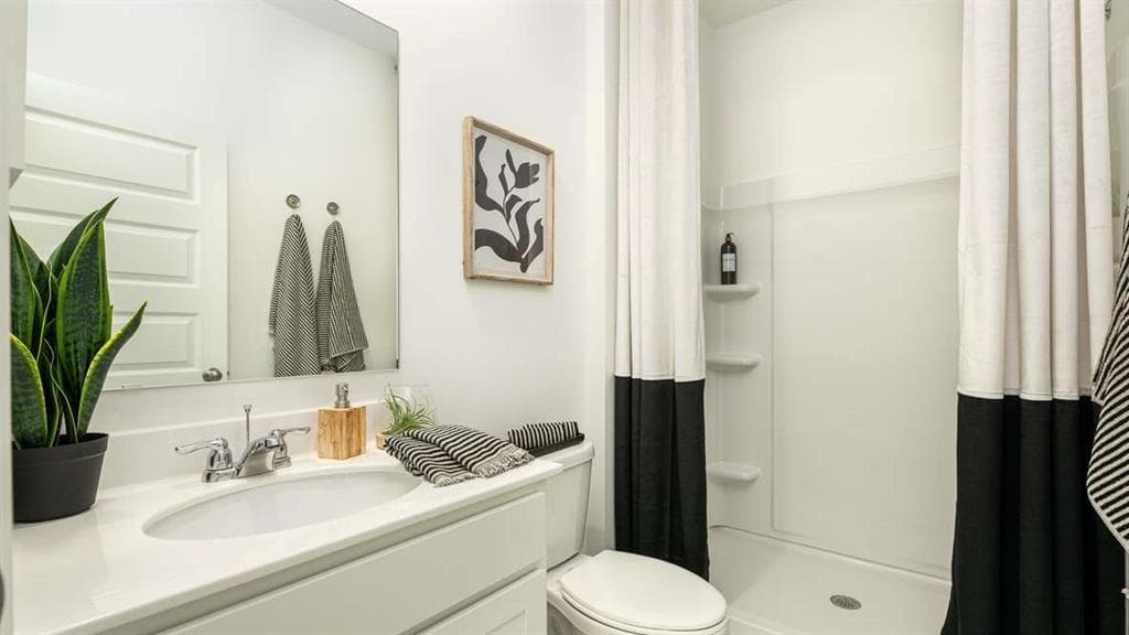 3 bedroom, 4 bathroom townhouse for sale at 1339 Lakota Place, Atlanta, GA 30315 — photo 8
