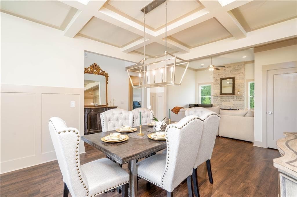 4 bedroom, 4 bathroom, 3,073 sq ft single family residence for sale at 5430 Crow Road, Cumming, GA 30041 — photo 7