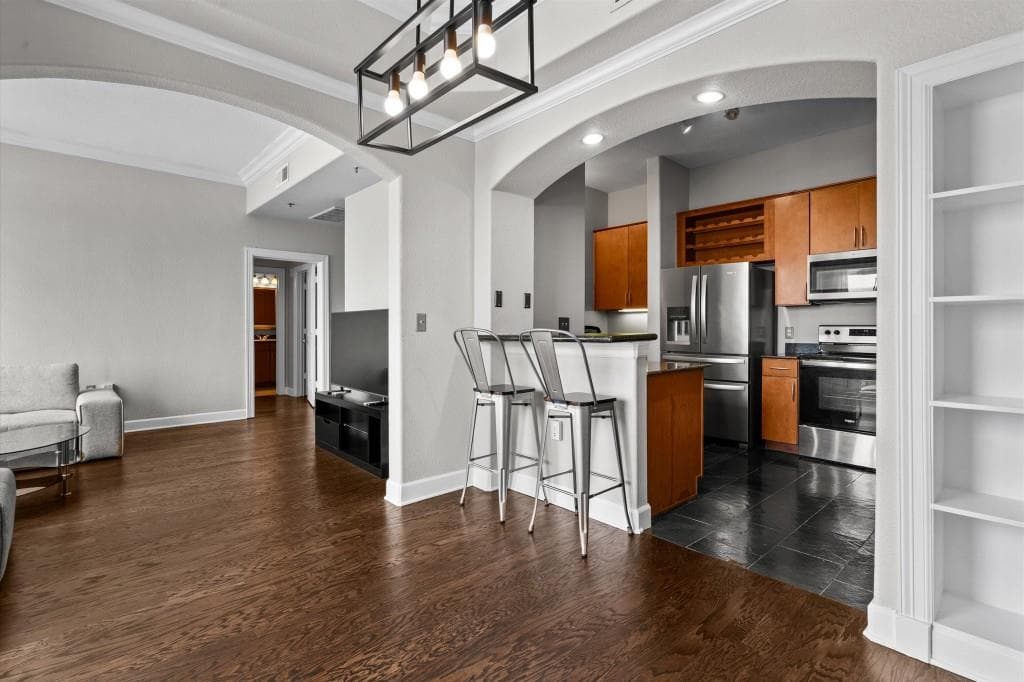 1 bedroom, 1 bathroom, 972 sq ft condominium for sale at 3445 Stratford Road 3109, Atlanta, GA 30326 — photo 7