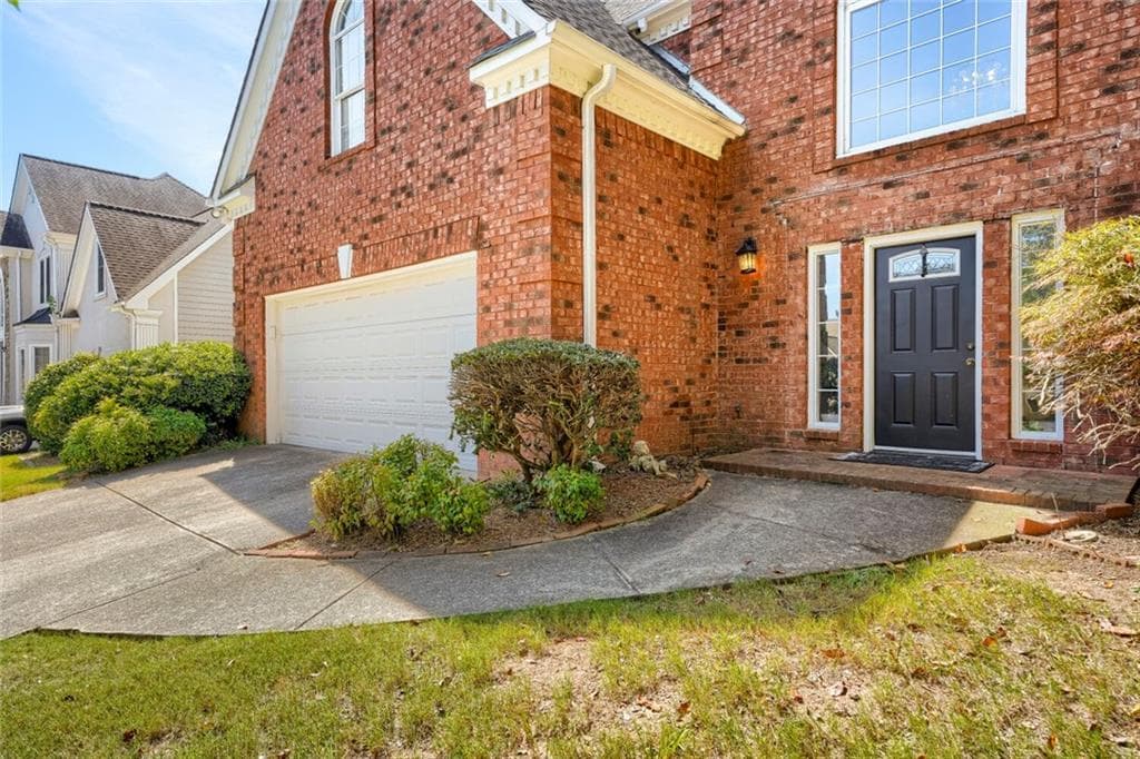 4 bedroom, 3 bathroom, 3,063 sq ft single family residence for sale at 1120 Grace Hadaway Lane, Lawrenceville, GA 30043 — photo 2