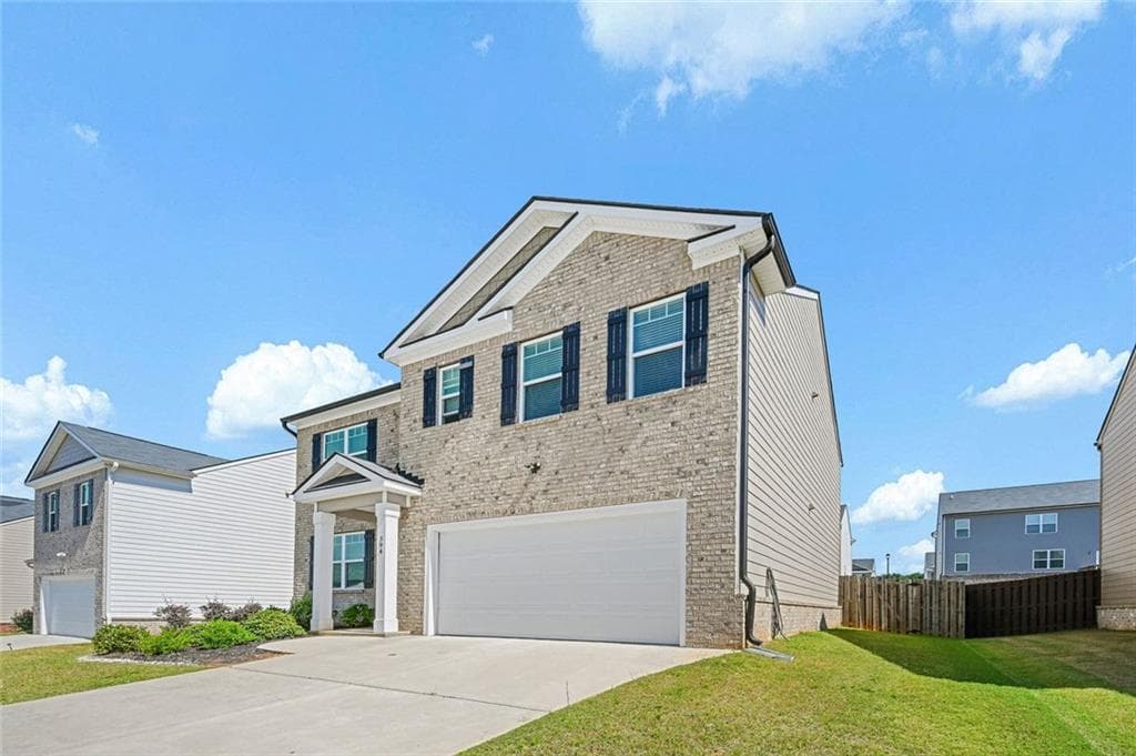 5 bedroom, 3 bathroom, 3,210 sq ft single family residence for sale at 394 Faulkner Street, Stockbridge, GA 30281 — photo 4