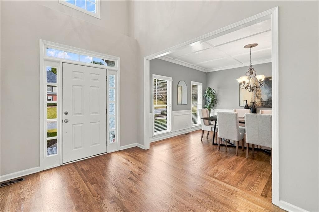 5 bedroom, 5 bathroom, 2,986 sq ft single family residence for sale at 625 Briars Bend, Alpharetta, GA 30004 — photo 4