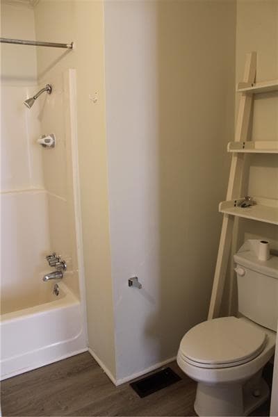 1 bedroom, 1 bathroom, 1,679 sq ft duplex for rent at 235 Boulevard A, Monroe, GA 30655 for $950 a month — photo 9