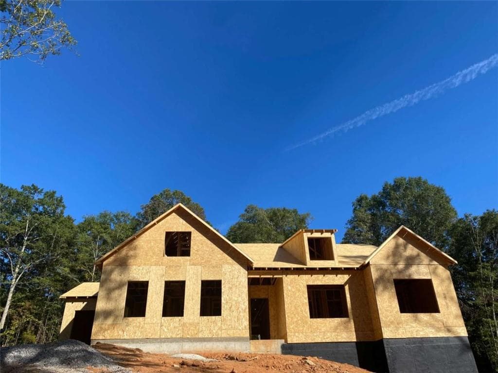 4 bedroom, 3 bathroom, 2,411 sq ft home for sale at 427 Michael Etchison Road, Monroe, GA