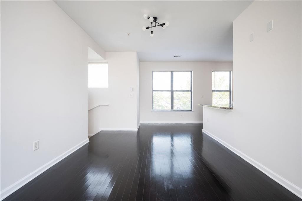 2 bedroom, 3 bathroom, 1,534 sq ft condominium for sale at 898 Oak Street 2006, Atlanta, GA 30310 — photo 4