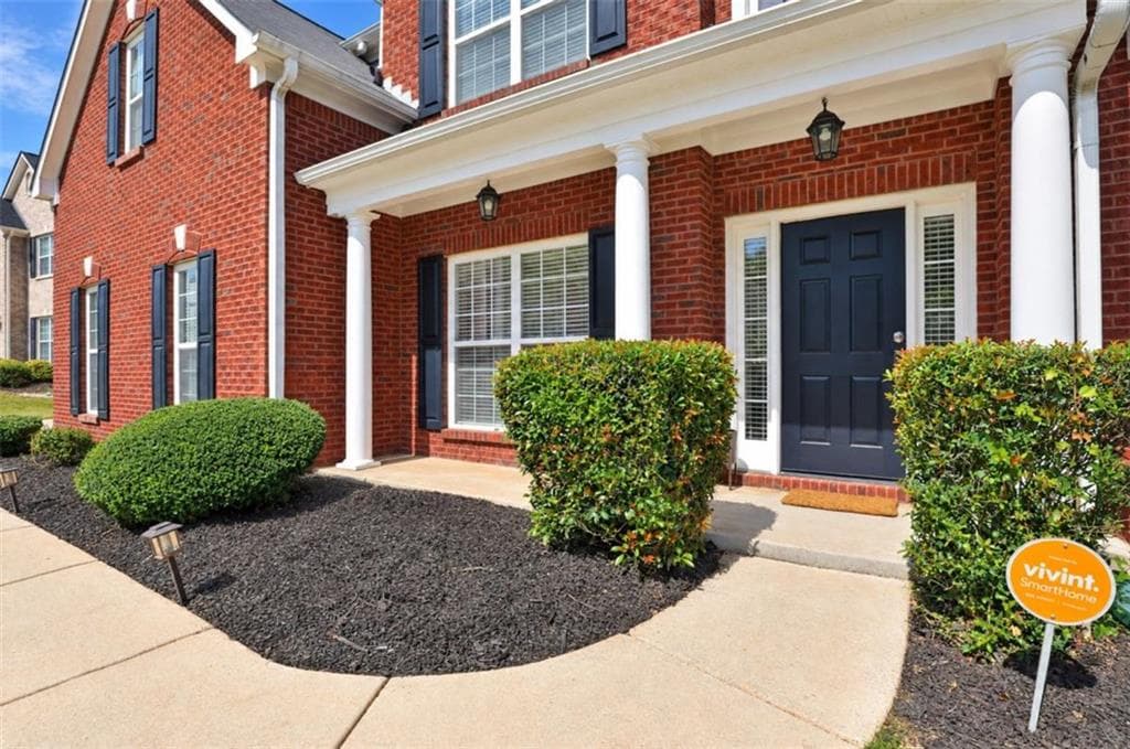 5 bedroom, 4 bathroom, 3,661 sq ft single family residence for sale at 1324 Darian Ln, Locust Grove, GA 30248 — photo 3