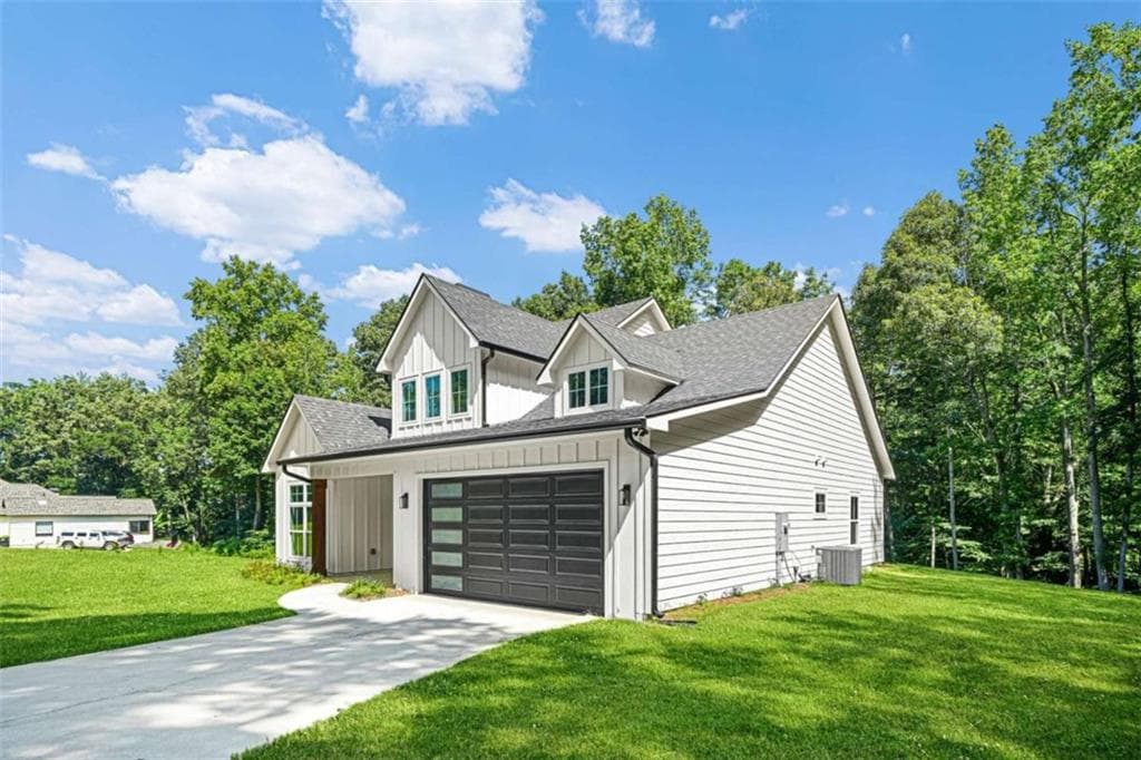 4 bedroom, 3 bathroom, 2,804 sq ft single family residence for sale at 176 Paige Street, Dallas, GA 30132 — photo 3