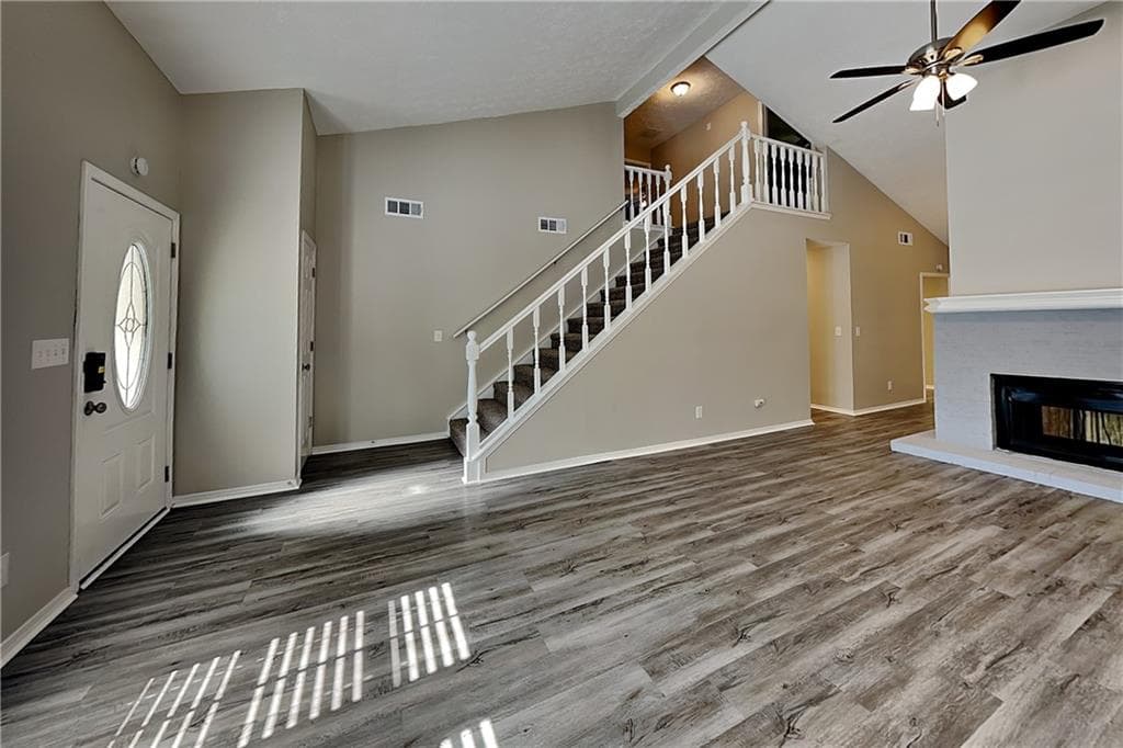 3 bedroom, 3 bathroom, 2,296 sq ft single family residence for rent at 5025 Bent Creek Court, Sugar Hill, GA 30518 for $2,345 a month — photo 3
