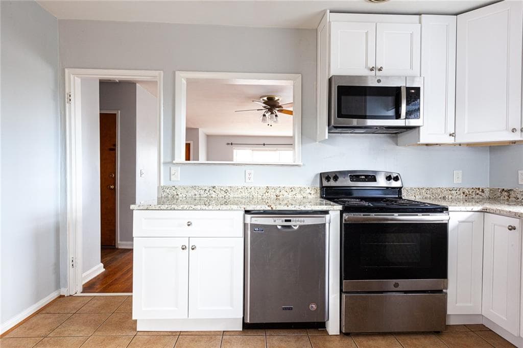 2 bedroom, 1 bathroom, 2,110 sq ft duplex for rent at 1975 Kilburn Drive, Atlanta, GA 30324 for $2,150 a month — photo 6