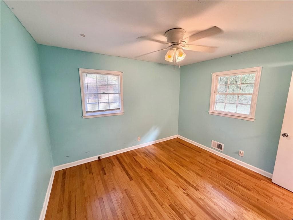 3 bedroom, 2 bathroom, 1,150 sq ft single family residence for sale at 121 Dogwood Drive, Cartersville, GA 30120 — photo 10