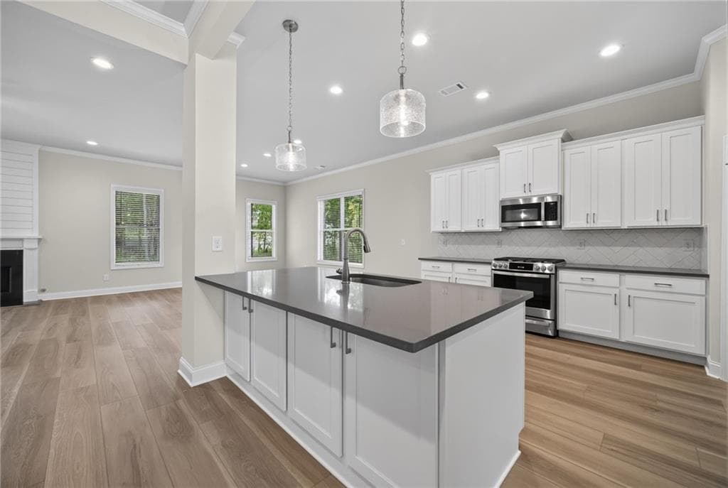 4 bedroom, 4 bathroom, 3,451 sq ft single family residence for sale at 887 Bessie Court, Loganville, GA 30052 — photo 8