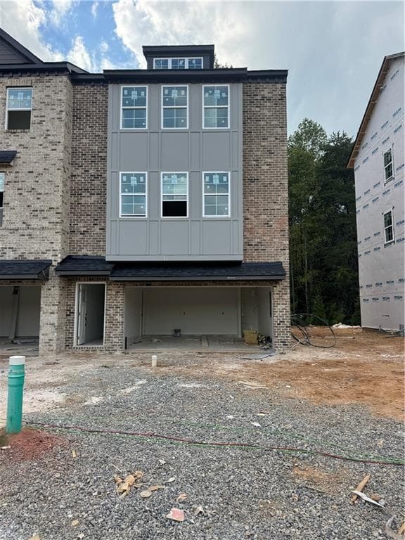 3 bedroom, 4 bathroom, 2,026 sq ft townhouse for sale at 1355 Shree Drive Drive 40, Cumming, GA 30040 — photo 2