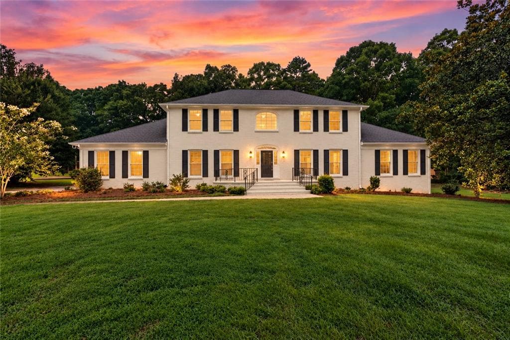 4 bedroom, 5 bathroom, 5,678 sq ft single family residence for sale at 560 Hawthorne Drive, Fayetteville, GA 30214