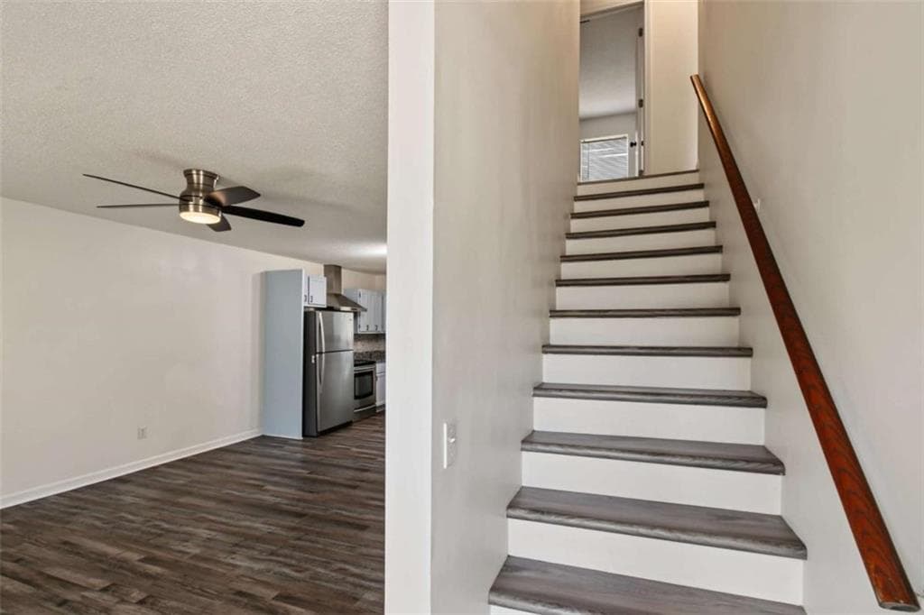 4 bedroom, 3 bathroom, 1,490 sq ft single family residence for sale at 15 Brighton Court, Cartersville, GA 30121 — photo 6