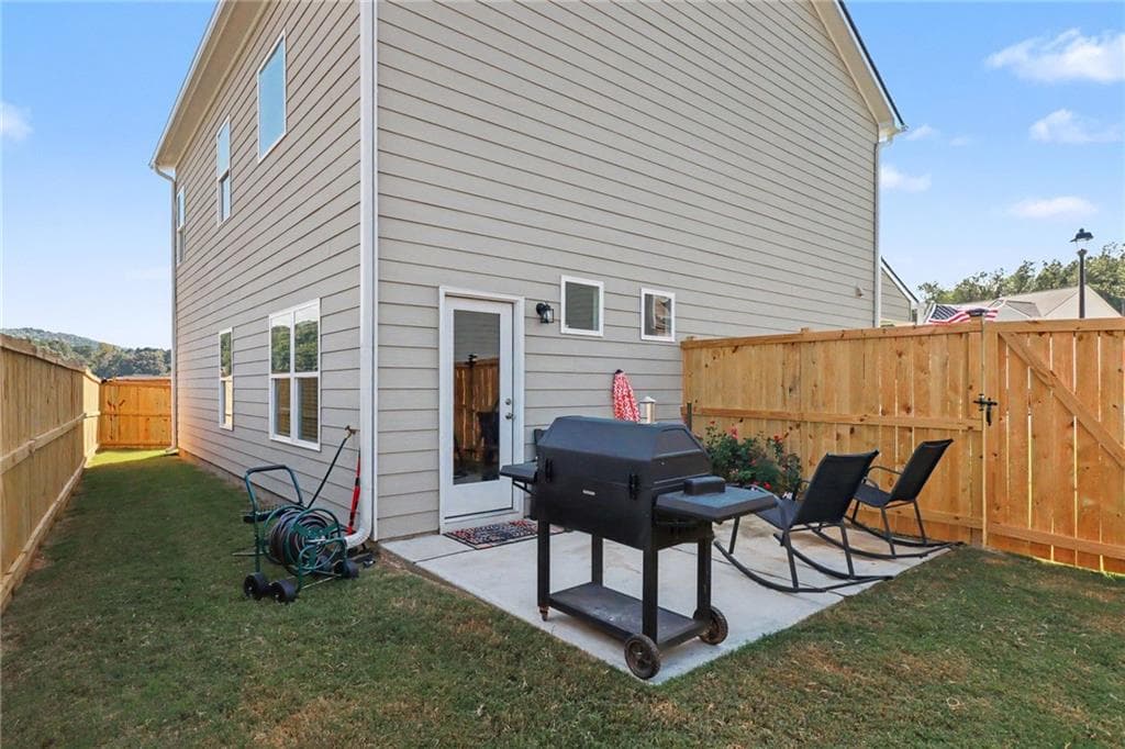 4 bedroom, 3 bathroom, 1,800 sq ft single family residence for sale at 38 Busby Drive, Rome, GA 30161 — photo 5