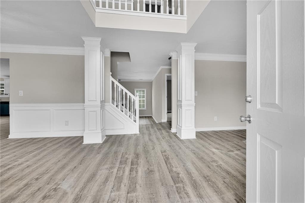 4 bedroom, 3 bathroom, 2,620 sq ft single family residence for sale at 220 Spring Lake Terrace, Covington, GA 30016 — photo 4
