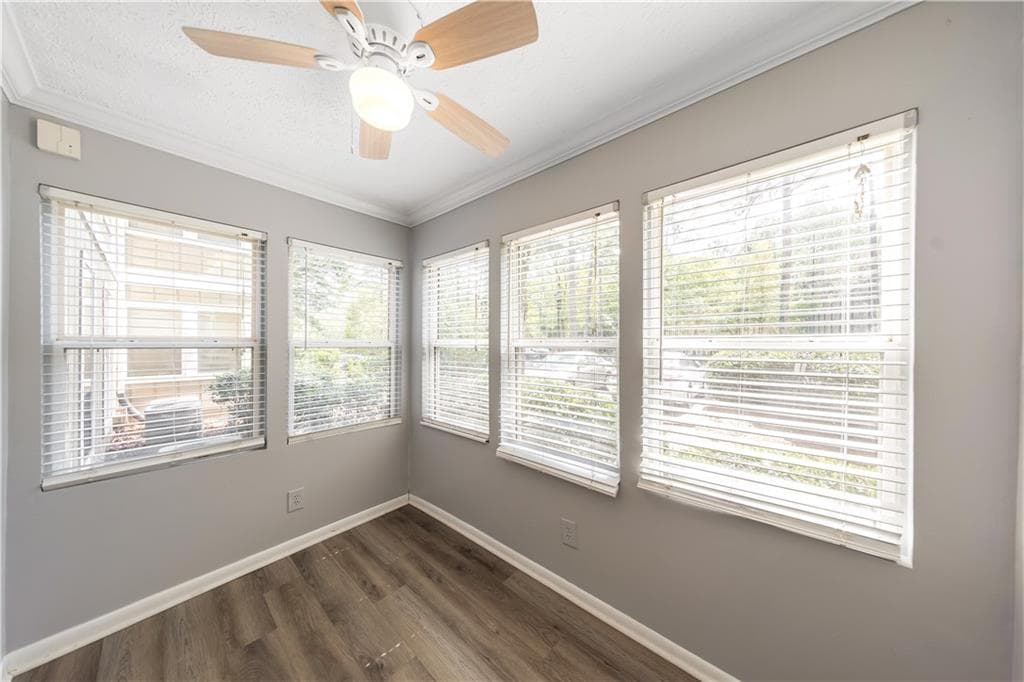 1 bedroom, 1 bathroom, 748 sq ft condominium for rent at 5159 Roswell Road 6, Atlanta, GA 30342 for $1,600 a month — photo 4