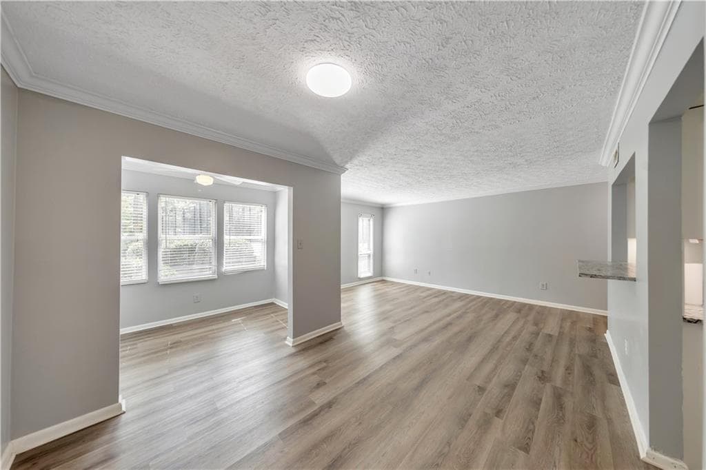 1 bedroom, 1 bathroom, 748 sq ft condominium for rent at 5159 Roswell Road 6, Atlanta, GA 30342 for $1,600 a month — photo 9