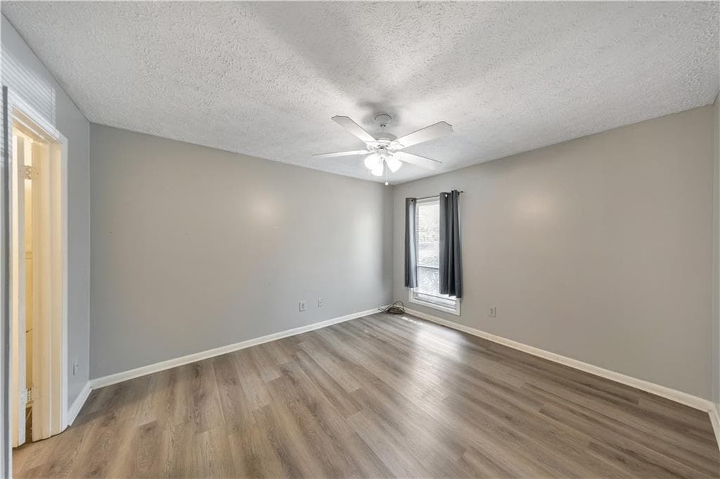 1 bedroom, 1 bathroom, 748 sq ft condominium for rent at 5159 Roswell Road 6, Atlanta, GA 30342 for $1,600 a month — photo 10