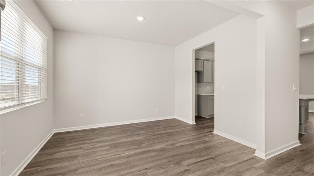 3 bedroom, 3 bathroom, 1,663 sq ft single family residence for sale at 217 Villa Drive, Athens, GA 30605 — photo 3