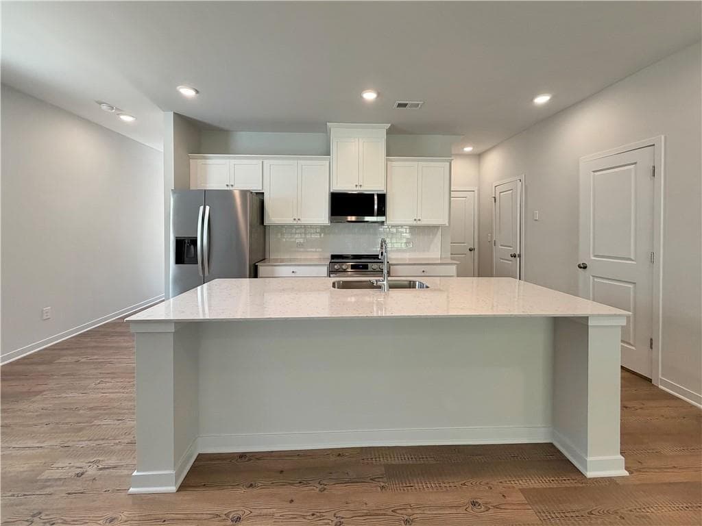 3 bedroom, 3 bathroom, 1,850 sq ft townhouse for rent at 7477 Clover Lane, Flowery Branch, GA 30542 for $2,250 a month — photo 5