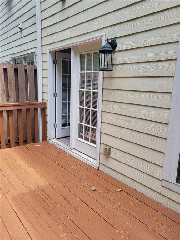 2 bedroom, 3 bathroom, 1,872 sq ft townhouse for sale at 5257 Pinnacle Pointe Court, Norcross, GA 30071 — photo 4