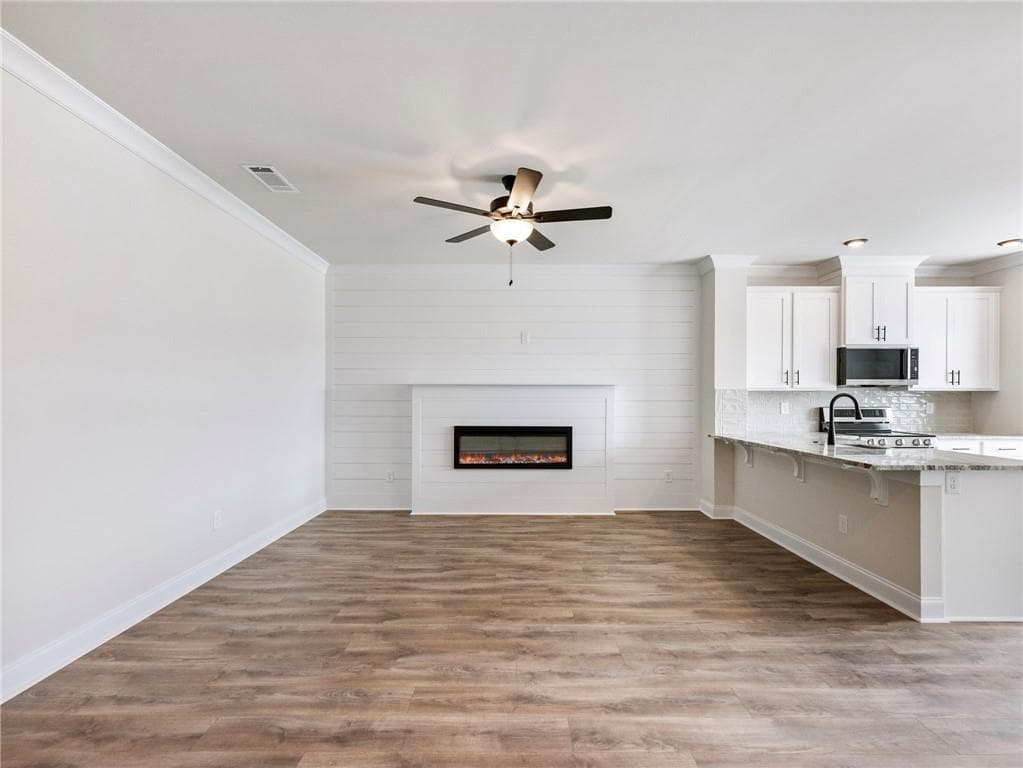 3 bedroom, 3 bathroom, 1,810 sq ft townhouse for sale at 208 Grand Highlands Court, Bethlehem, GA 30680 — photo 4
