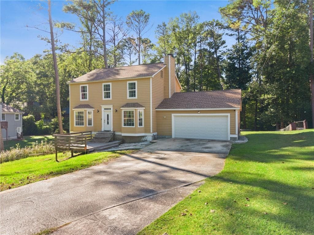 4 bedroom, 3 bathroom, 2,004 sq ft single family residence for sale at 9435 Windy Court, Jonesboro, GA 30238
