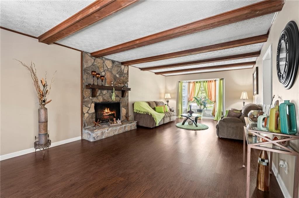 4 bedroom, 3 bathroom, 2,004 sq ft single family residence for sale at 9435 Windy Court, Jonesboro, GA 30238 — photo 8