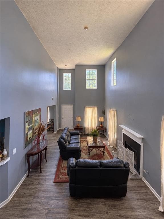 3 bedroom, 3 bathroom, 1,804 sq ft single family residence for sale at 435 Burdett Ridge Court, South Fulton, GA 30349 — photo 3