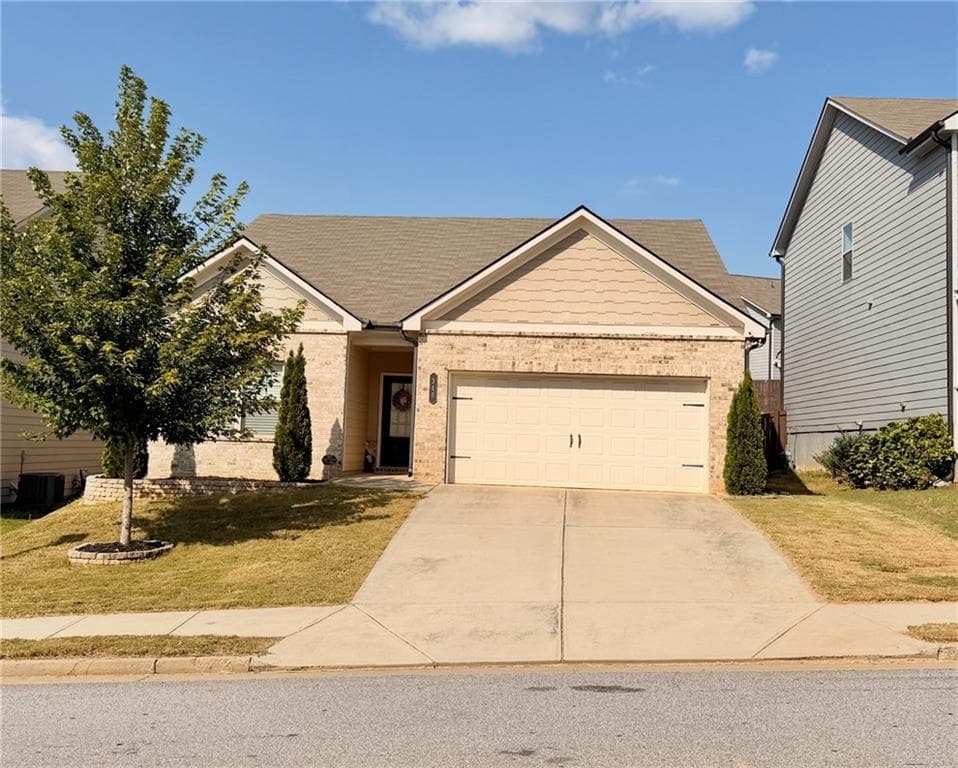 3 bedroom, 2 bathroom, 2,096 sq ft single family residence for sale at 340 Auburn Crossing Dr Drive, Auburn, GA 30011 — photo 3