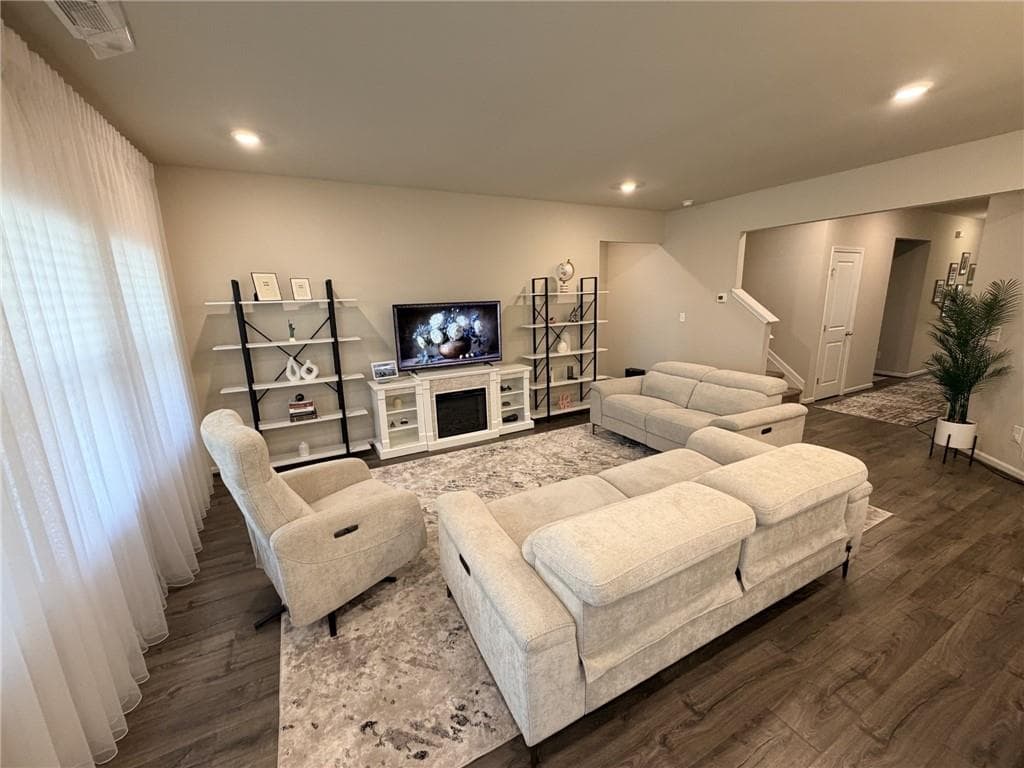 3 bedroom, 2 bathroom, 2,096 sq ft single family residence for sale at 340 Auburn Crossing Dr Drive, Auburn, GA 30011 — photo 9