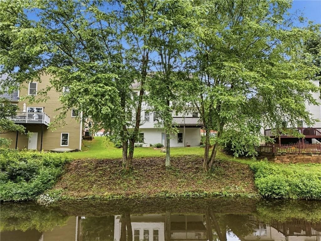 5 bedroom, 4 bathroom, 2,314 sq ft single family residence for sale at 4343 Clairesbrook Lane, Acworth, GA 30101 — photo 8