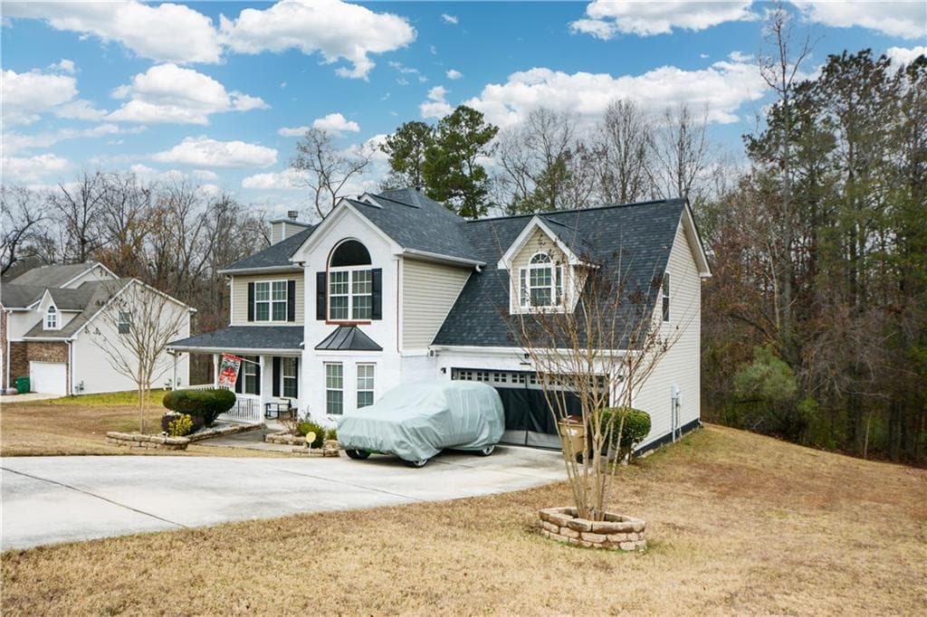 3 bedroom, 3 bathroom, 2,316 sq ft single family residence for sale at 4400 Mortons Way, Ellenwood, GA 30294 — photo 4