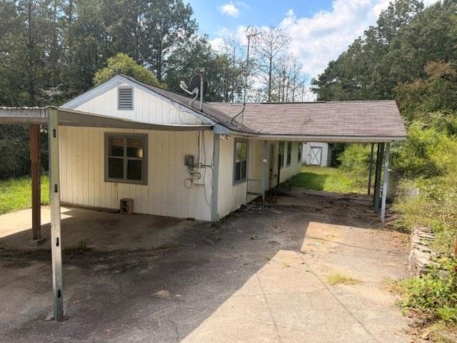 2 bedroom, 1 bathroom, 1,080 sq ft single family residence for sale at 73 Amanda Lane, Cartersville, GA 30120
