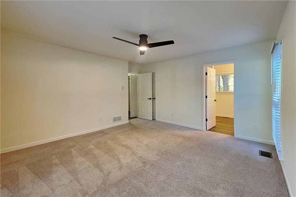 3 bedroom, 2 bathroom, 2,010 sq ft single family residence for rent at 4928 Olde Mill Drive, Marietta, GA 30066 for $2,375 a month — photo 8