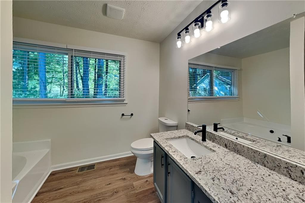 3 bedroom, 2 bathroom, 2,010 sq ft single family residence for rent at 4928 Olde Mill Drive, Marietta, GA 30066 for $2,375 a month — photo 10