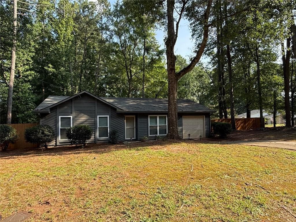 3 bedroom, 2 bathroom, 1,436 sq ft single family residence for sale at 1420 Indian Way, Lilburn, GA 30047