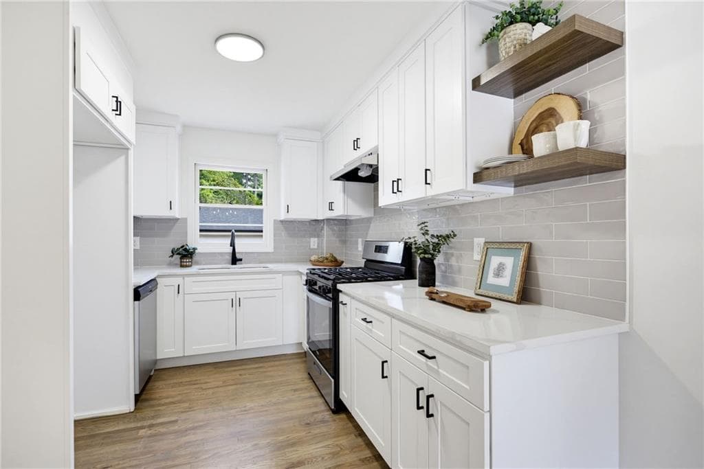 4 bedroom, 2 bathroom, 1,248 sq ft single family residence for sale at 950 Dale Drive, Mableton, GA 30126 — photo 5