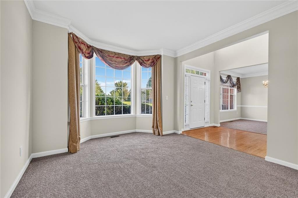 5 bedroom, 3 bathroom, 2,693 sq ft single family residence for sale at 775 Abercorn Drive, Atlanta, GA 30331 — photo 7