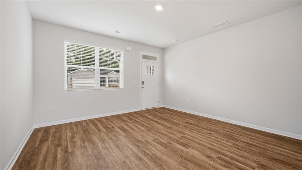 3 bedroom, 3 bathroom, 1,518 sq ft single family residence for sale at 213 Villa Drive, Athens, GA 30605 — photo 4