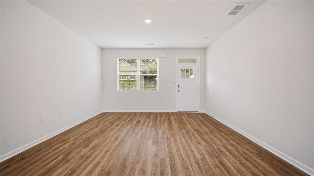 3 bedroom, 3 bathroom, 1,518 sq ft single family residence for sale at 213 Villa Drive, Athens, GA 30605 — photo 5