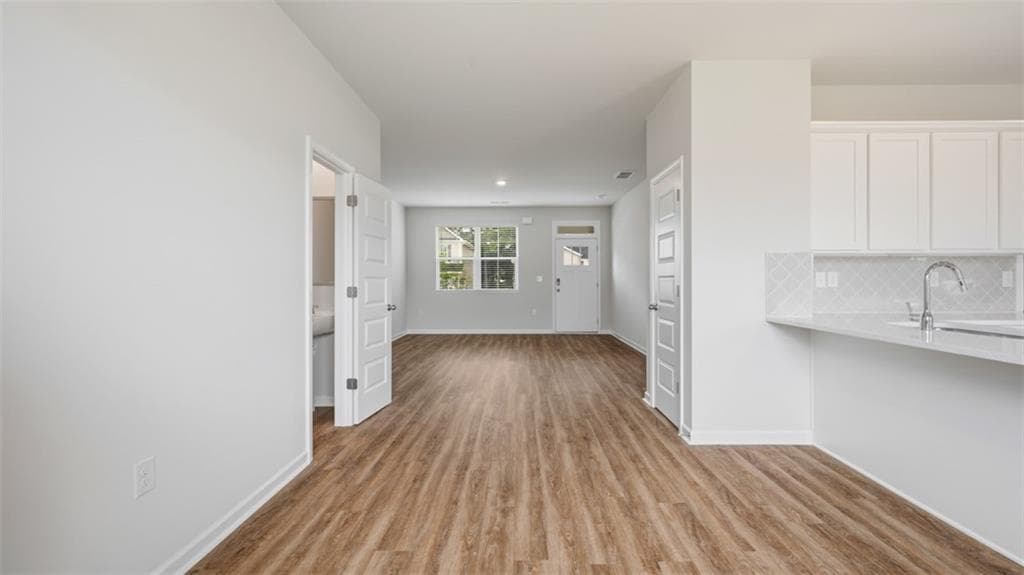 3 bedroom, 3 bathroom, 1,518 sq ft single family residence for sale at 213 Villa Drive, Athens, GA 30605 — photo 8
