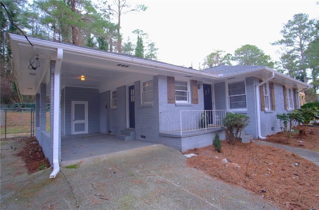 3 bedroom, 2 bathroom, 1,008 sq ft single family residence for rent at 1977 Dodson Drive, Atlanta, GA 30311 for $1,650 a month — photo 2