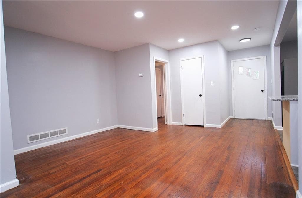 3 bedroom, 2 bathroom, 1,008 sq ft single family residence for rent at 1977 Dodson Drive, Atlanta, GA 30311 for $1,650 a month — photo 3