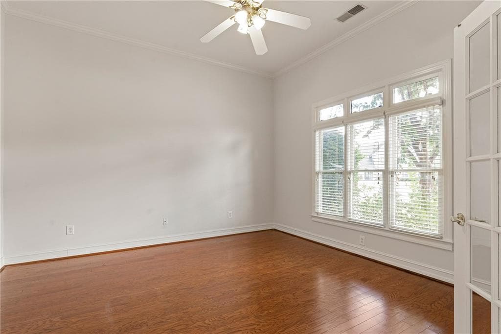 4 bedroom, 3 bathroom, 3,355 sq ft single family residence for sale at 7095 Grassmoor Grange Way, Cumming, GA 30040 — photo 10
