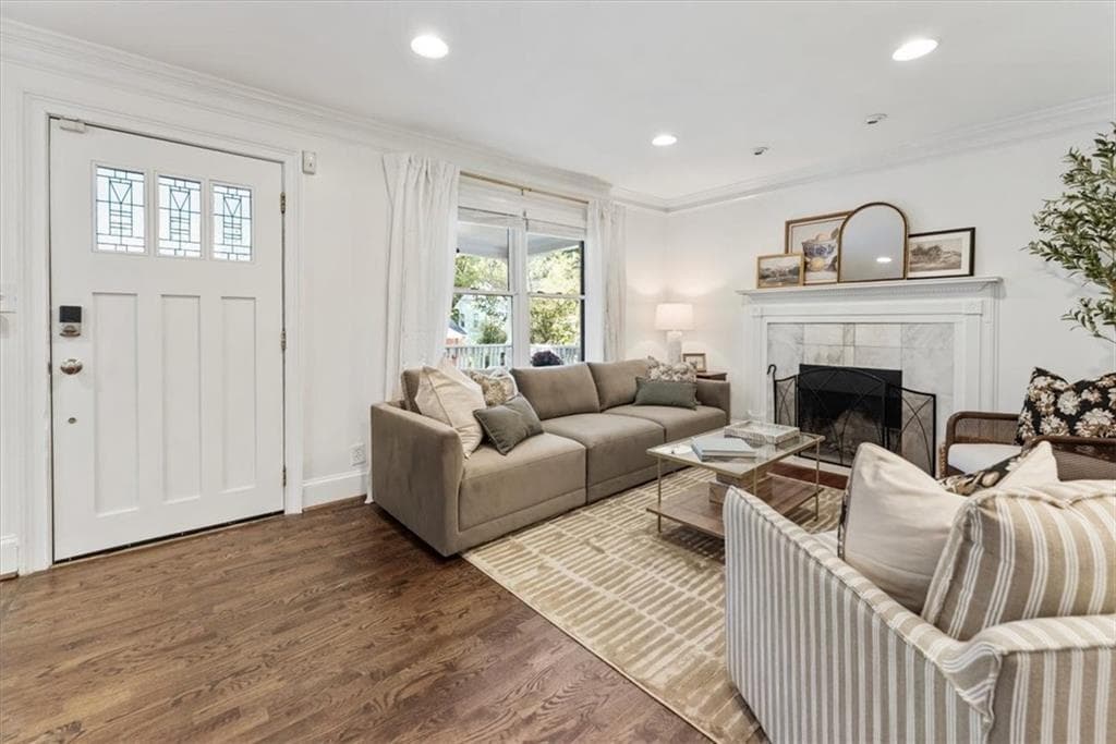 3 bedroom, 2 bathroom, 1,607 sq ft single family residence for sale at 198 Watson Circle Southeast, Atlanta, GA 30317 — photo 10